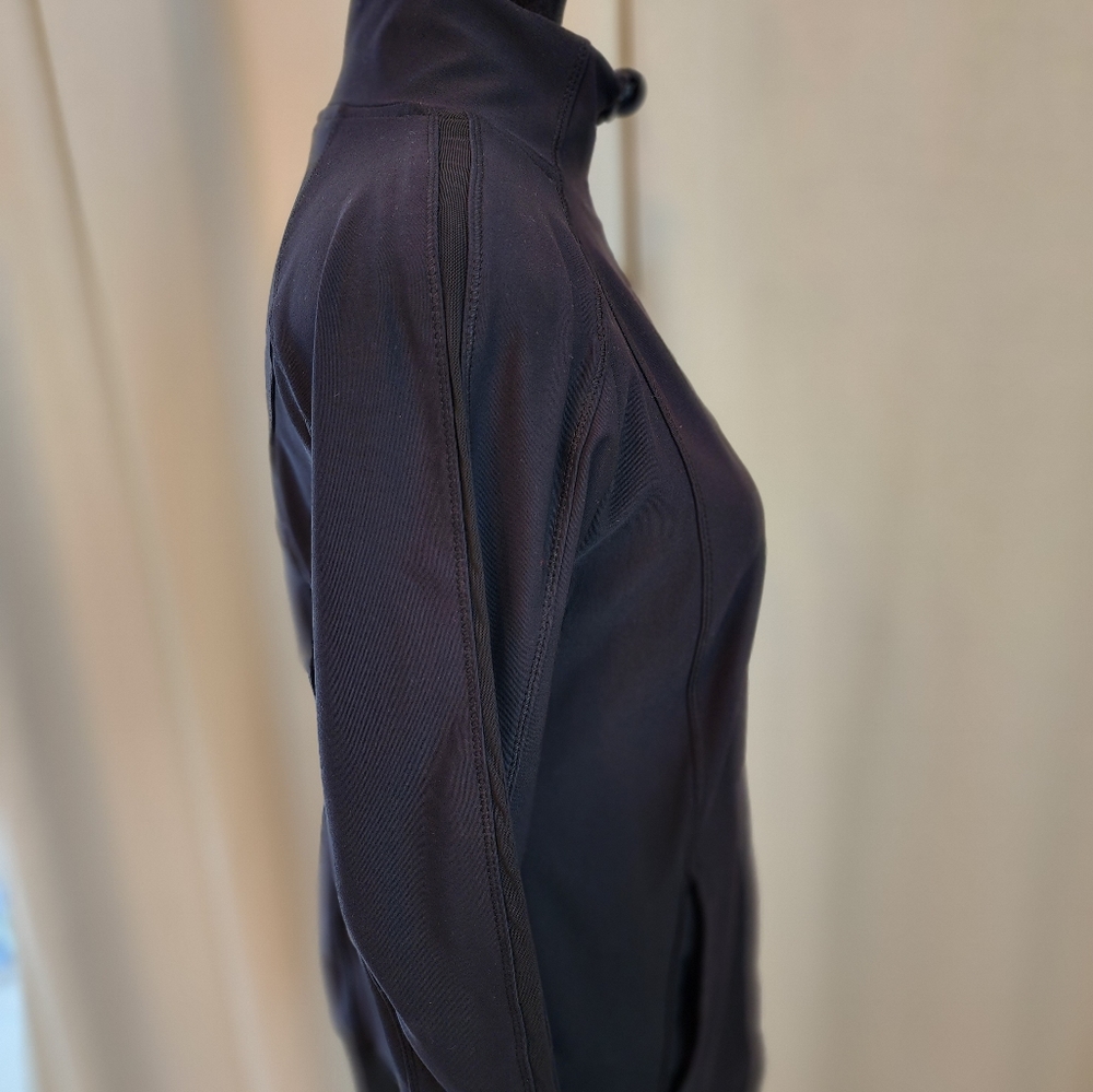 Apana Athletic Jacket Light Weight Women's size Small - Picture 5 of 9